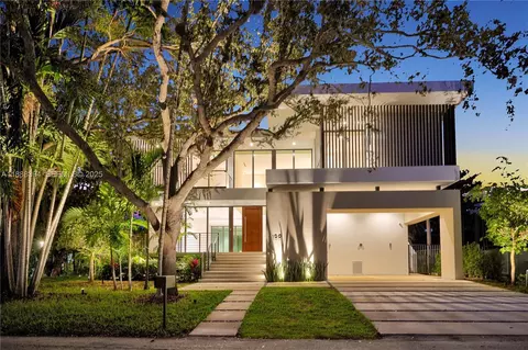 100 Hampton Ln, Key Biscayne, FL 33149 photo 35