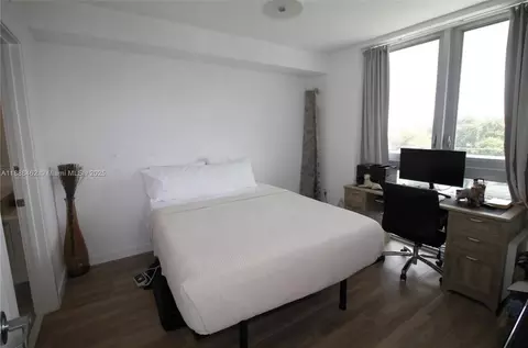 13800 Highland Dr #510, North Miami Beach, FL 33181