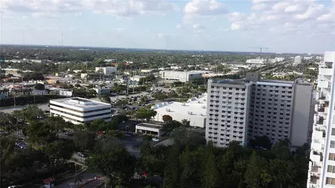2750 NE 183rd St #2305, Aventura, FL 33160