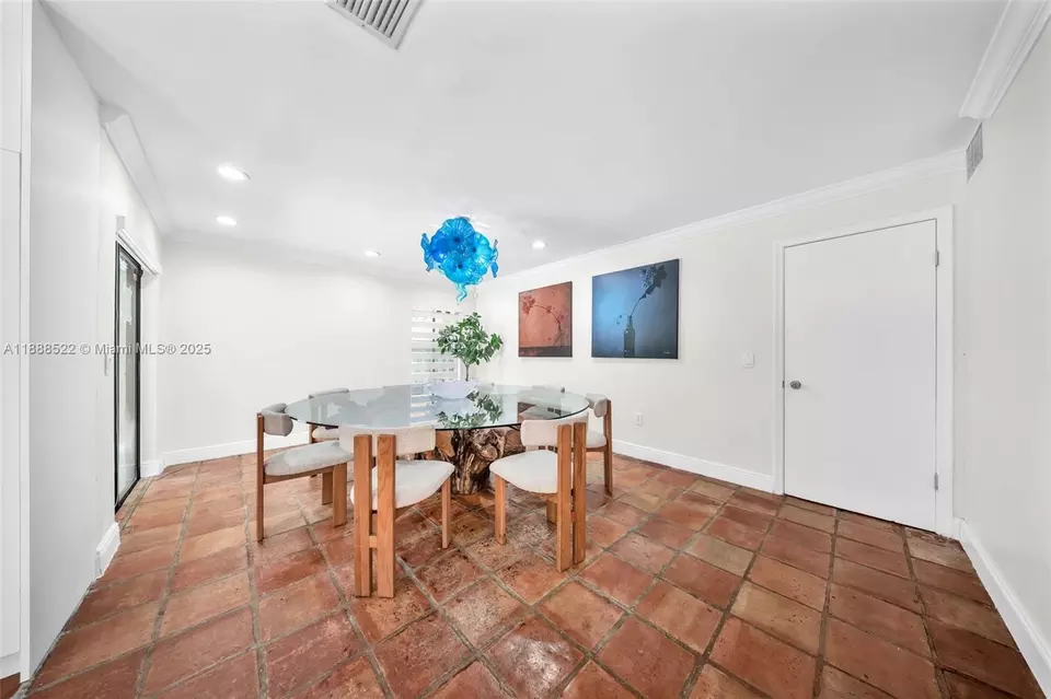 Dining - 11006 SW 138th Pl, Miami, FL 33186 photo 1 of 2