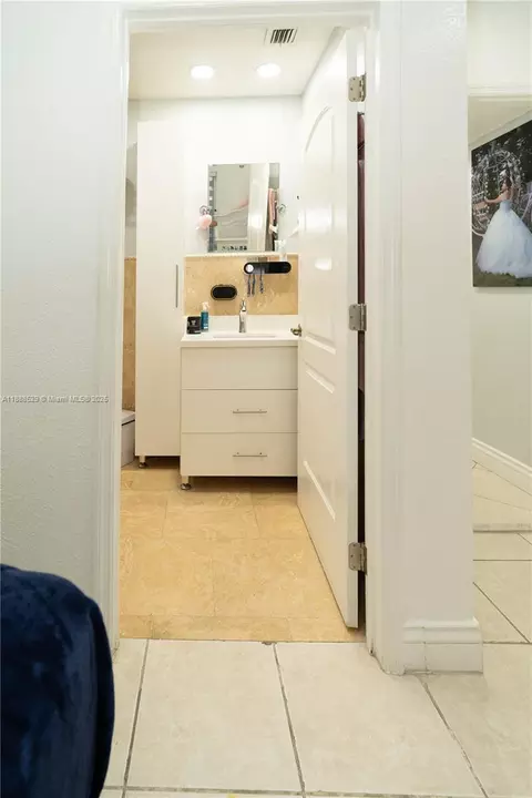 Other - 298 E 3rd St #102, Hialeah, FL 33010 photo 11 of 20