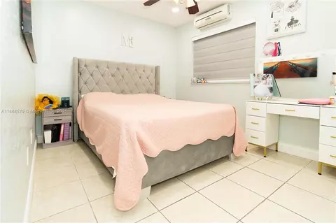 Bedroom - 298 E 3rd St #102, Hialeah, FL 33010 photo 1 of 9