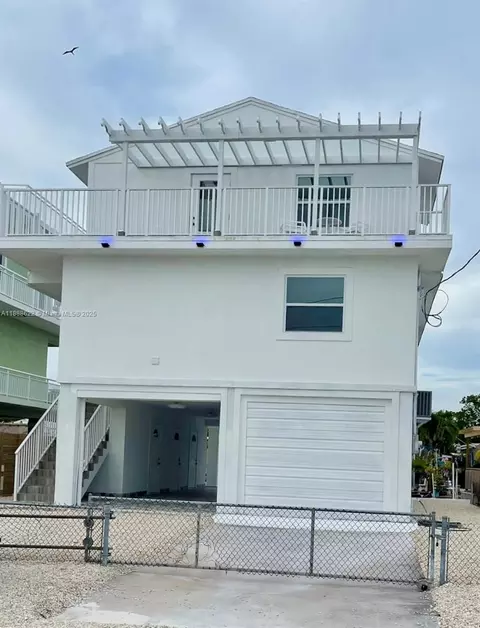20 Eagle Dr, Key Largo, FL 33037