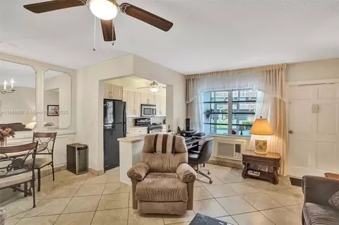 141 NE 10th Ave #27A, Hallandale Beach, FL 33009