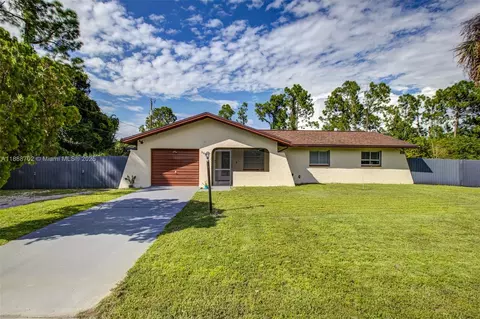 305 E 6 St, Lehigh Acres, FL 33972