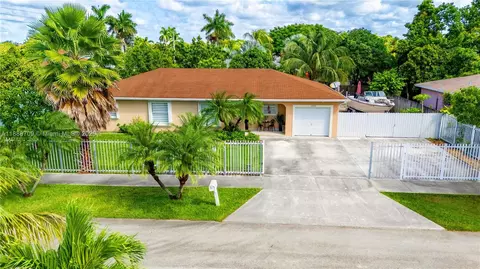 13375 SW 264th Ter, Homestead, FL 33032