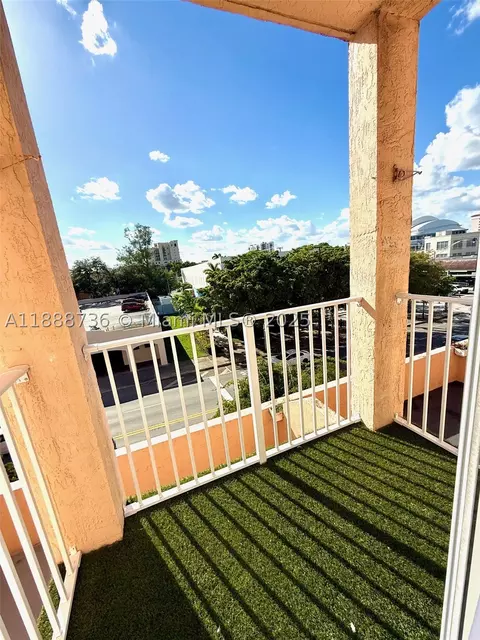 199 SW 12th Ave #404A, Miami, FL 33130 photo 40