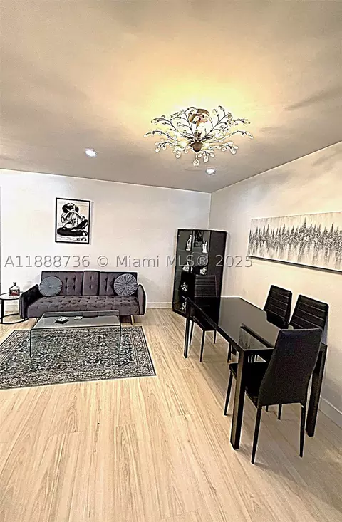 199 SW 12th Ave #404A, Miami, FL 33130 photo 4