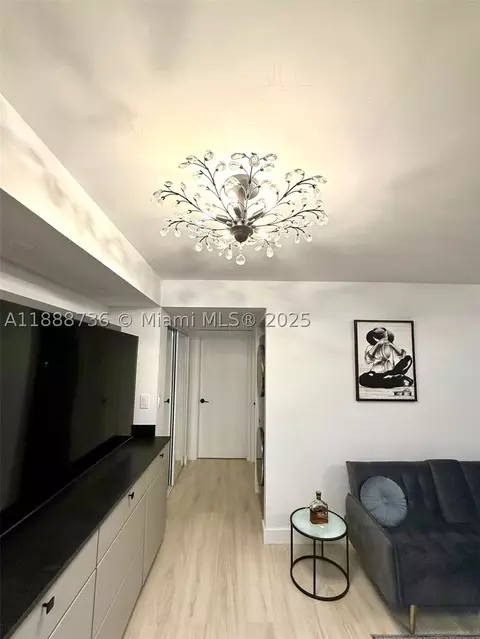 199 SW 12th Ave #404A, Miami, FL 33130 photo 15