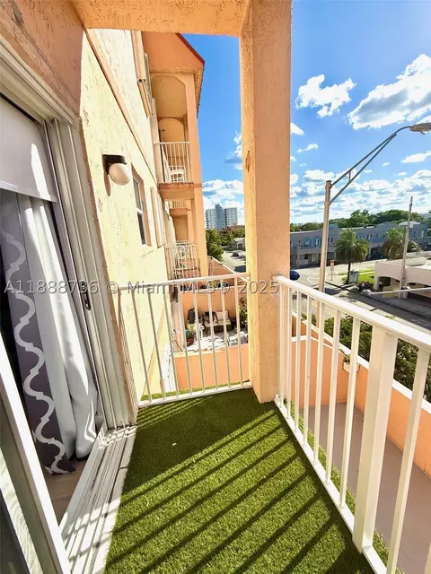 199 SW 12th Ave #404A, Miami, FL 33130 photo 7