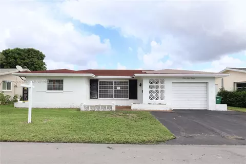 4716 NW 48th Ave, Tamarac, FL 33319