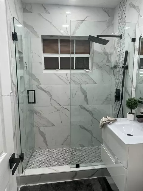 Bath - 390 E 53rd St, Hialeah, FL 33013 photo 1 of 2