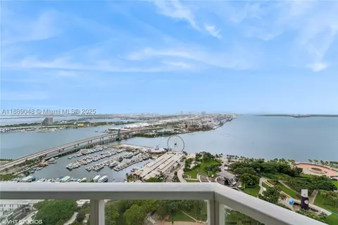 244 Biscayne Blvd #3903, Miami, FL 33132