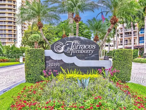 20191 E Country Club Dr #511, Aventura, FL 33180