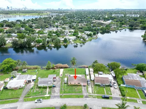 3710 SW 32nd Ct, West Park, FL 33023