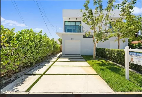 3174 SW 23rd Ter, Miami, FL 33145