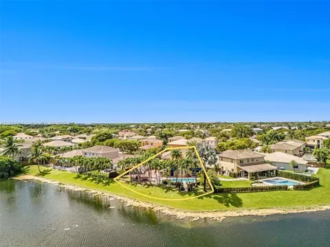 21059 SW 90th Pl, Cutler Bay, FL 33189