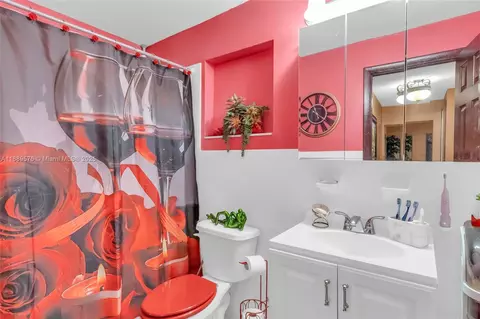 Bath - 830 E 12th Pl, Hialeah, FL 33010 photo 1 of 1