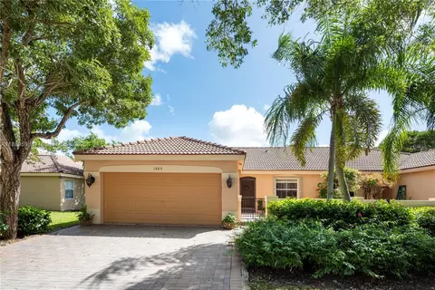 1886 Sirius Ln, Weston, FL 33327