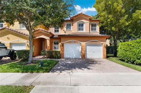 8450 NW 113th Psge, Doral, FL 33178