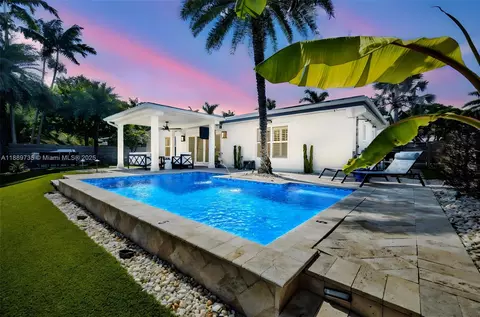 4100 NE 16th Ter, Oakland Park, FL 33334