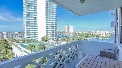 20 Island Ave #704, Miami Beach, FL 33139