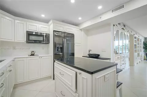 9341 Collins Ave #205, Surfside, FL 33154
