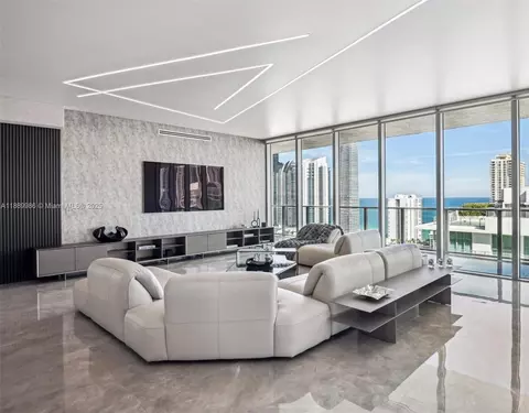 330 Sunny Isles Blvd #5-UPH04, Sunny Isles Beach, FL 33160