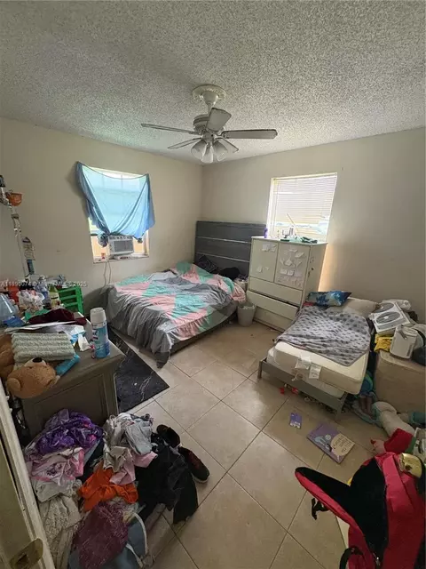 2837 NW 6th Ct, Fort Lauderdale, FL 33311