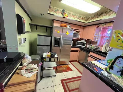 Kitchen - 1320 W 71st St, Hialeah, FL 33014 photo 1 of 4