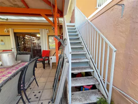 Exterior - 1320 W 71st St, Hialeah, FL 33014 photo 3 of 4