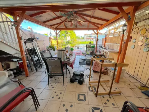 Exterior - 1320 W 71st St, Hialeah, FL 33014 photo 2 of 4