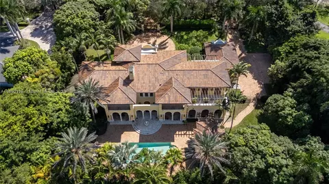 View/Area - 5785 SW 96th St, Pinecrest, FL 33156 photo 1 of 2