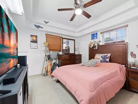 Bedroom - 911 E 14th Pl, Hialeah, FL 33010 photo 8 of 9