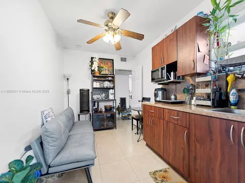 Kitchen - 911 E 14th Pl, Hialeah, FL 33010 photo 5 of 5