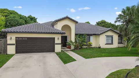 15181 SW 156th Ter, Miami, FL 33187