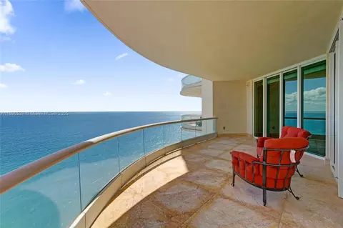 16047 Collins Ave #2101, Sunny Isles Beach, FL 33160