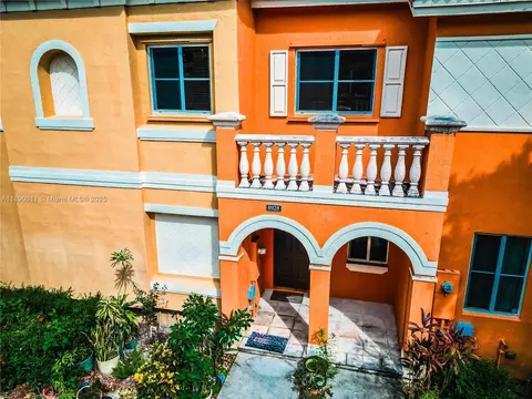 8928 SW 18th St, Miramar, FL 33025