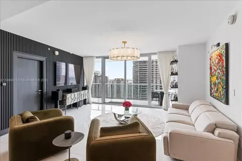 200 Biscayne Boulevard Way #3608, Miami, FL 33131