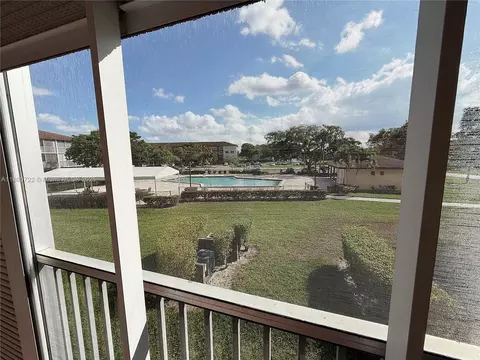 151 SW 135th Ter #212T, Pembroke Pines, FL 33027