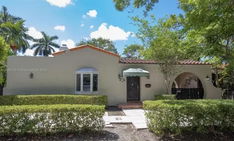 3050 Alton Rd, Miami Beach, FL 33140