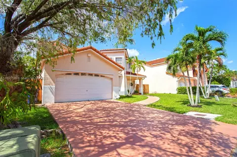 15632 SW 109th Ter, Miami, FL 33196