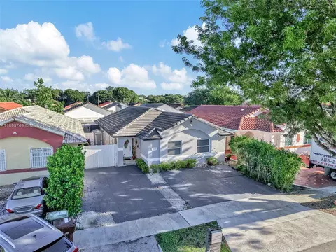3135 W 72nd Ter, Hialeah, FL 33018 photo 50