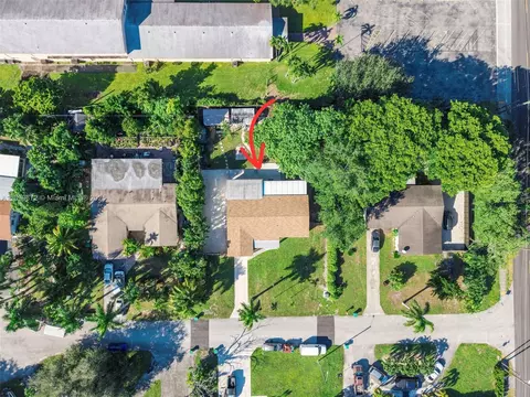 4871 SW 36th Ct, Pembroke Park, FL 33023