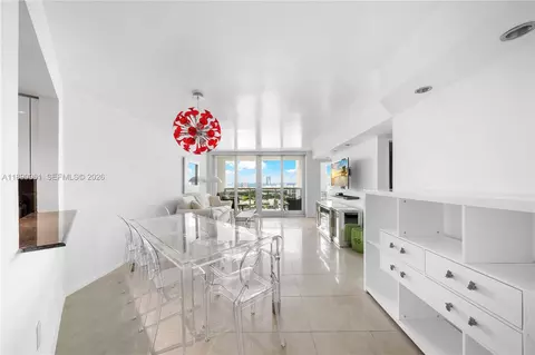 1900 Sunset Harbour Dr #2315, Miami Beach, FL 33139