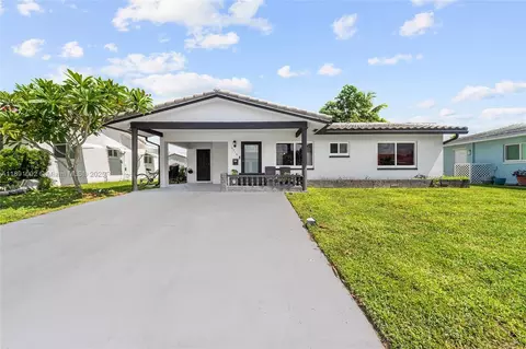 5716 NW 86th Ave, Tamarac, FL 33321