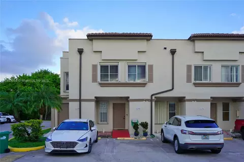 1195 NW 124th Ave #2202, Miami, FL 33182