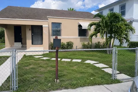 1043 NW 75th St, Miami, FL 33150