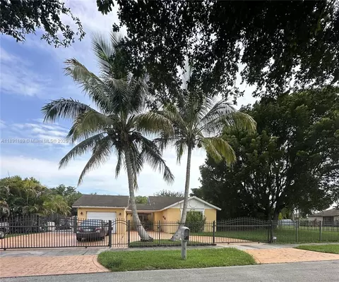 14266 SW 154th St, Miami, FL 33177