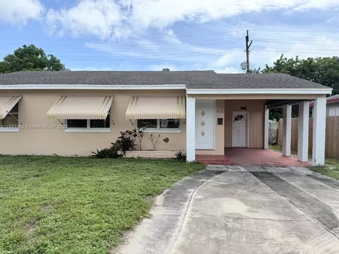 936 45th St, West Palm Beach, FL 33407
